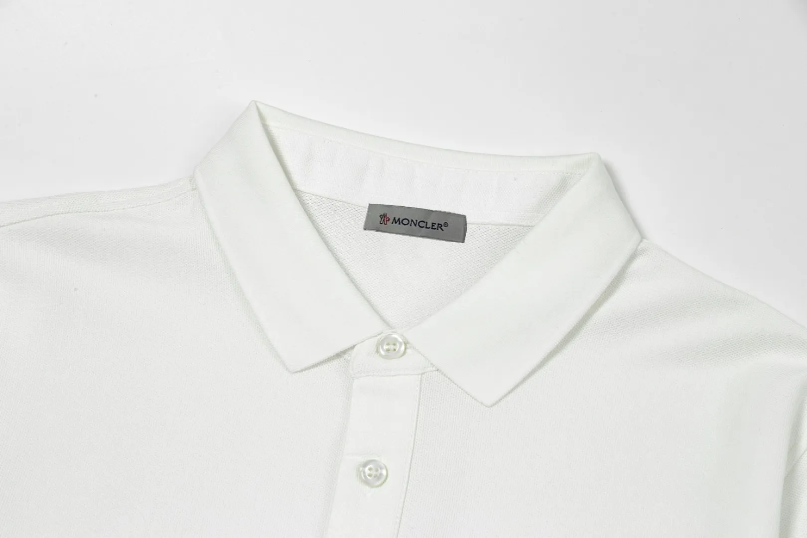 Moncler SS Premium POLO ， ， ， LOGO ， Classic ， ！ ， ， ， ， Breathable ， ， ！ ， ， ， ， ， ， ， Premium ！ Sizes：M-XXXL ：